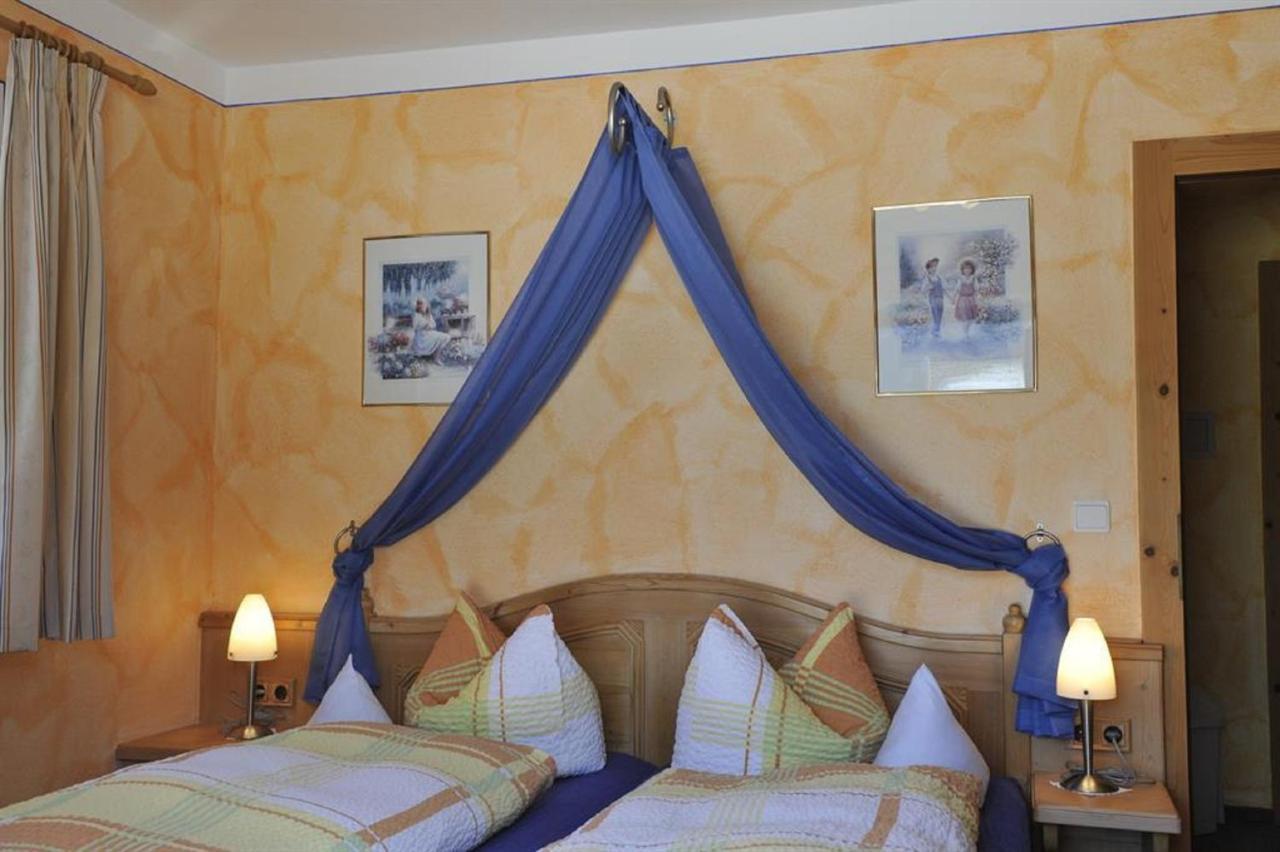 Ferienwohnung Alpenwelt Валгау Екстериор снимка