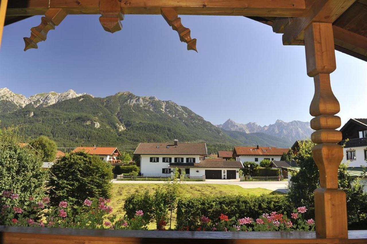 Ferienwohnung Alpenwelt Валгау Екстериор снимка